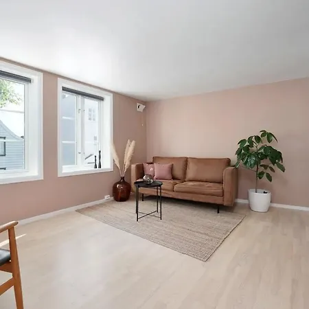 Bo Midt I Hjertet Av - Alt Naert! Apartamento *